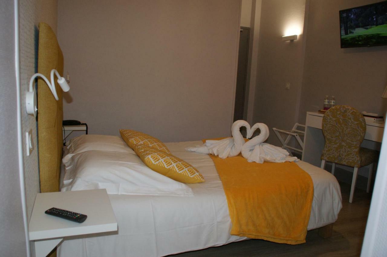 Le Hotel 3*